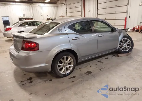 2014 Dodge Avenger R/T из США, поврежденный, VIN 1C3CDZBG6EN226574